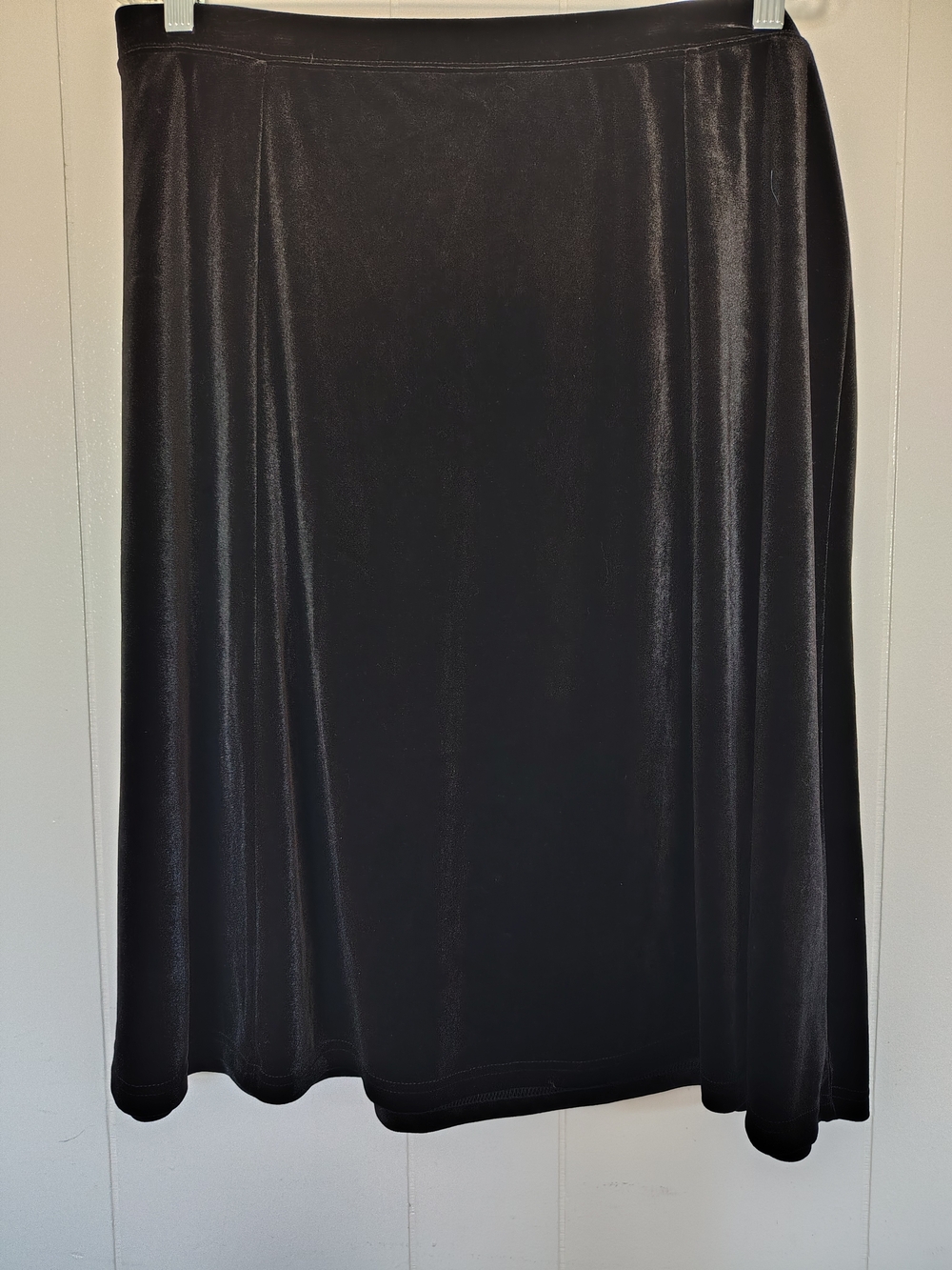 Jaclyn Smith Black Velour Shimmer Midi Skirt Elastic Waist Size L